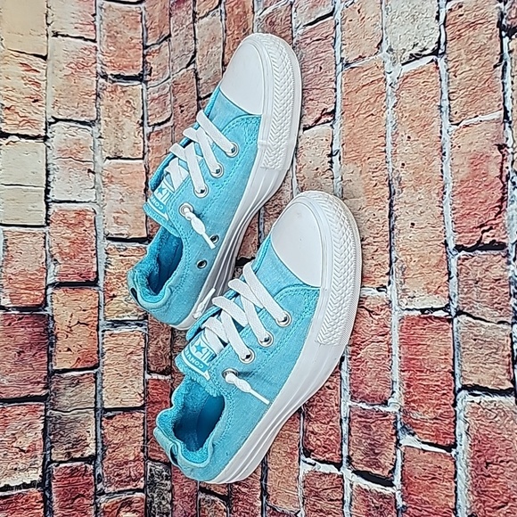 CONVERSE ALL-STAR CHUCK TAYLOR SCINCH BACK WOMANS SIZE 7.5 GUC - Picture 2 of 13